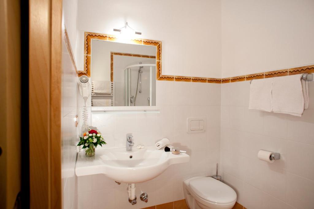 Hotel-Garni Appartement Gartenheim Schenna Quarto foto