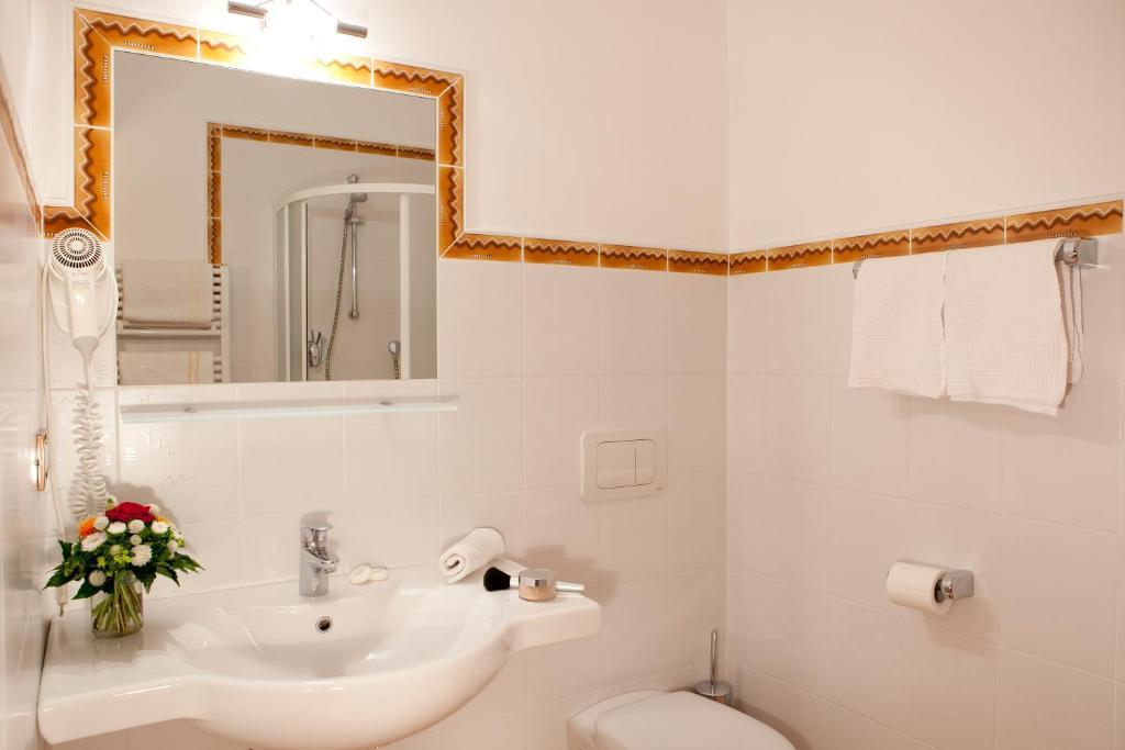Hotel-Garni Appartement Gartenheim Schenna Quarto foto